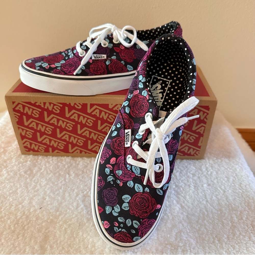 Women’s Floral Vans
